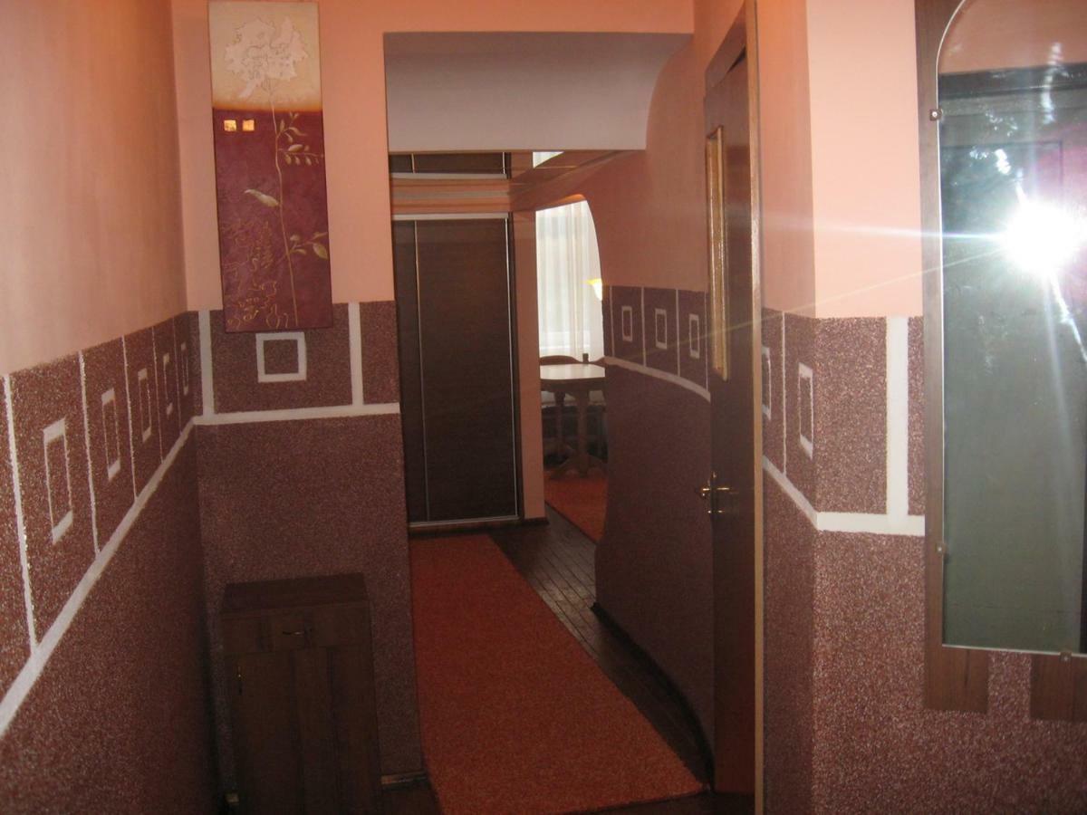 2-Х Рівнева Квартира В Центрі Університет Франка З Парковкою Leopoli Esterno foto